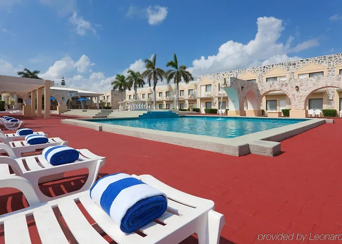 Holiday Inn Express Cancun